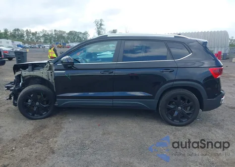 2022 Volkswagen Taos 1.5T Se из США, поврежденный, VIN 3VVWX7B24NM049589